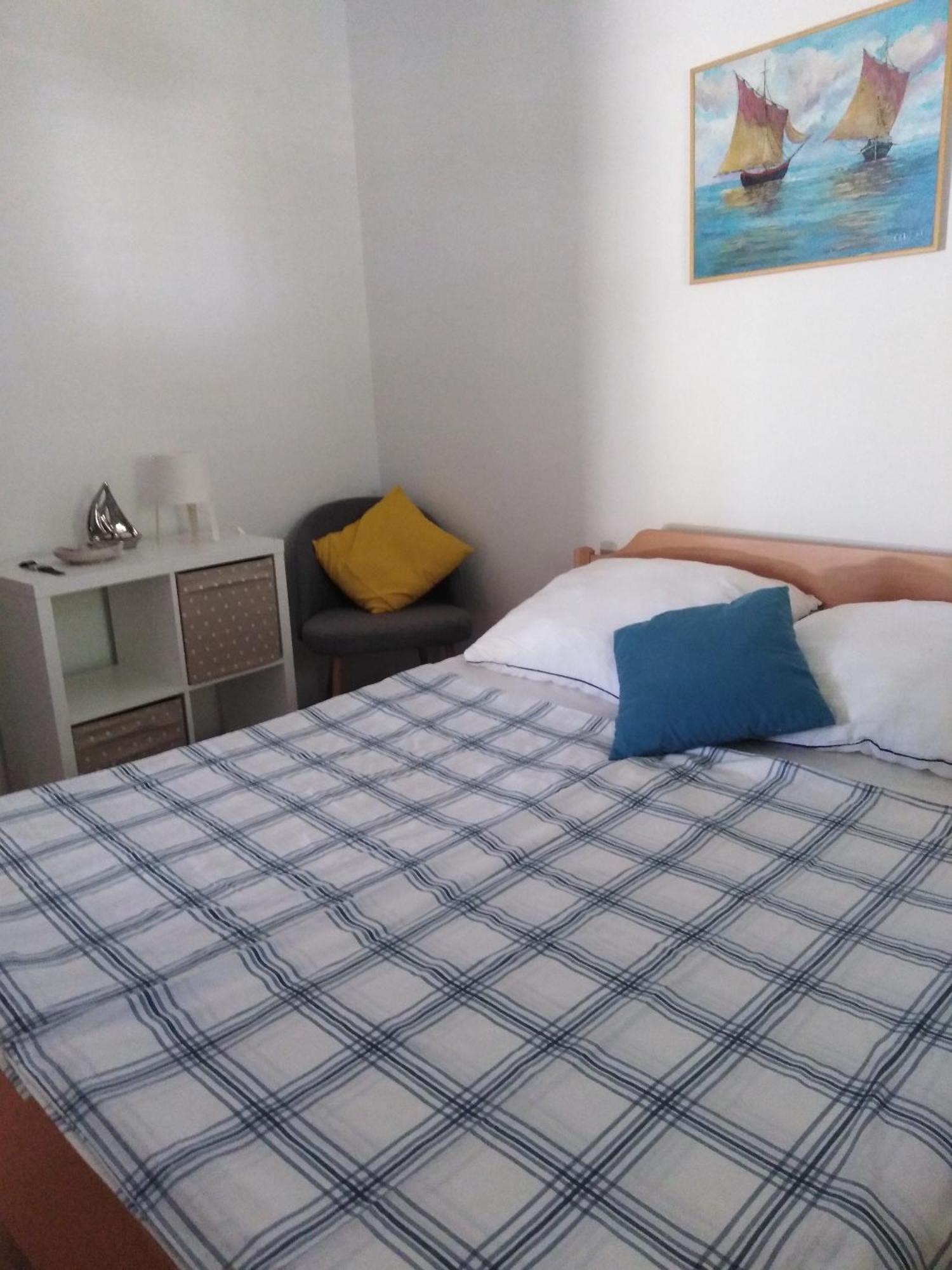 Apartments By The Sea Basina, Hvar - 542 Vrbanj Quarto foto